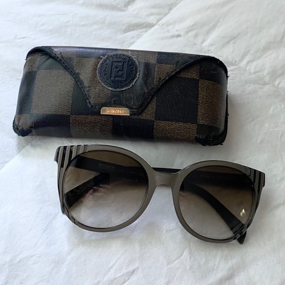 Fendi Accessories - Fendi Sunglasses